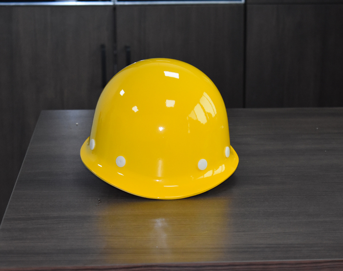 安全帽廠家告訴您安全帽的防護作用!